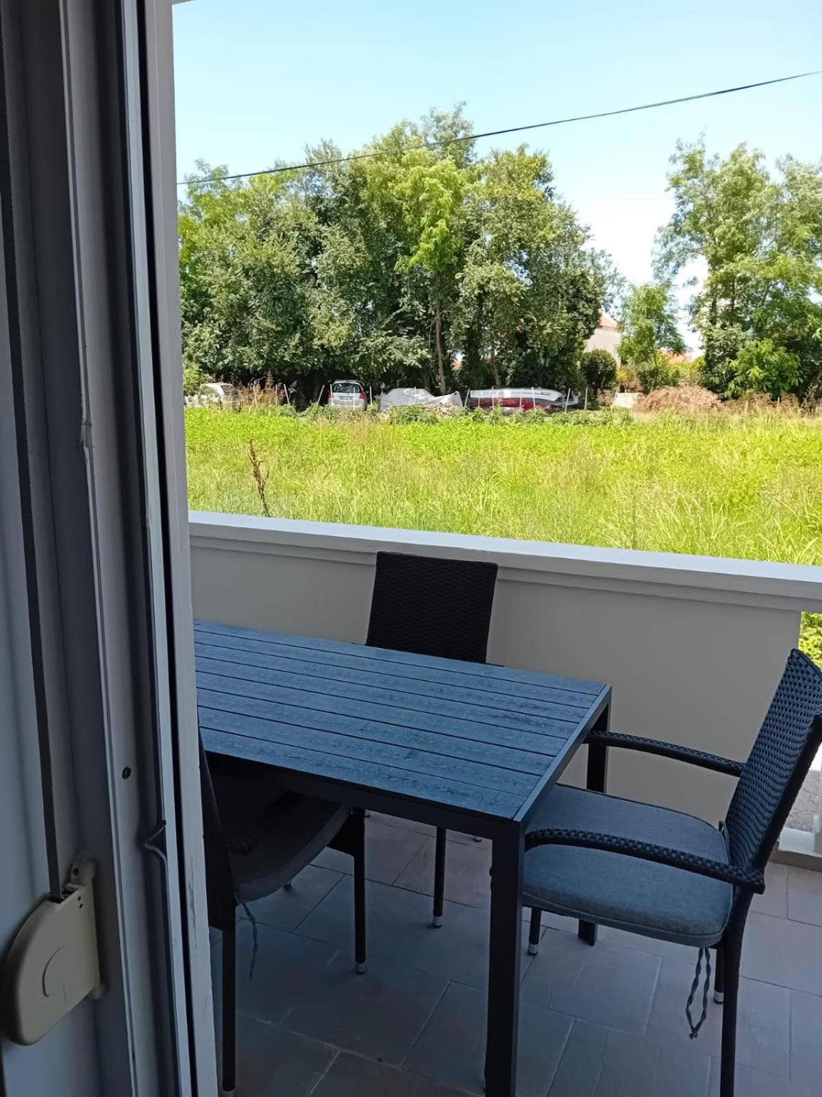 Apartments Toka Петркане Екстериор снимка