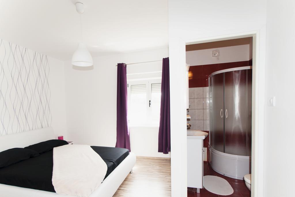 Apartments Toka Петркане Стая снимка