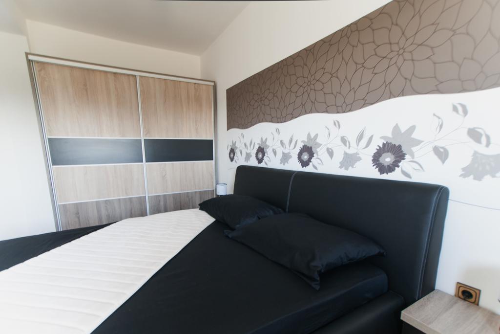 Apartments Toka Петркане Стая снимка