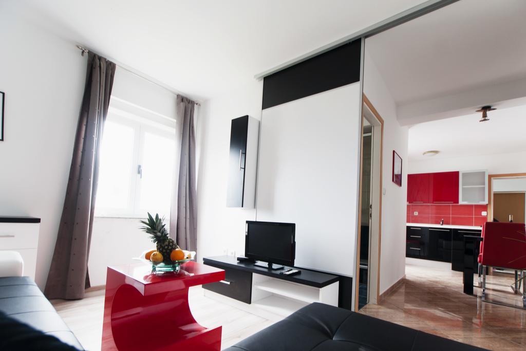Apartments Toka Петркане Стая снимка